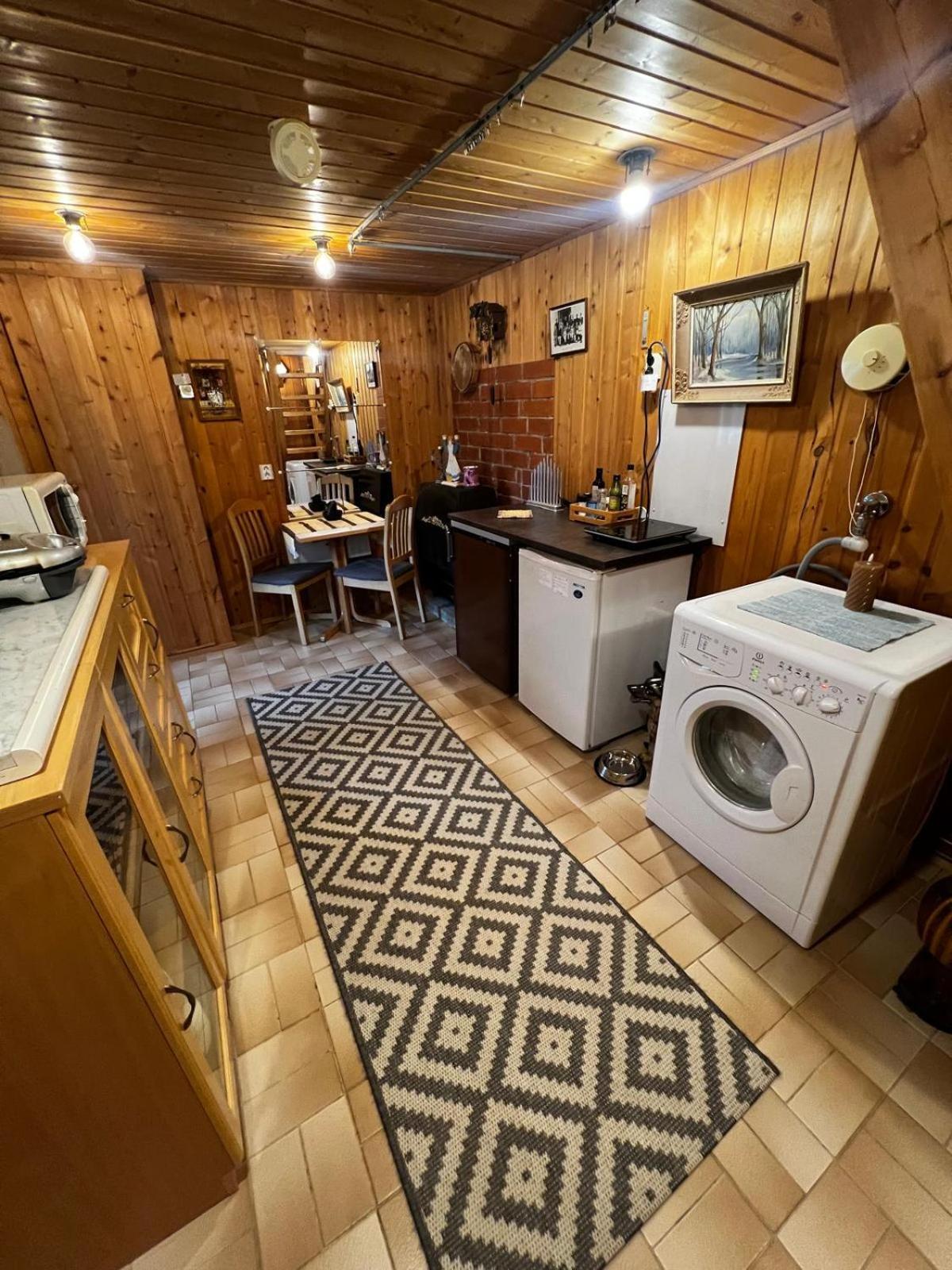 Adorable 1-Bedroom Cottage/Guesthouse In Kittilae Exterior photo